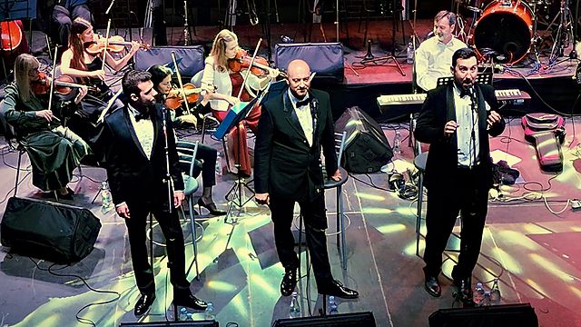 Pogled na pozornicu – koncert u Čepinu, 30. 5. 2026.