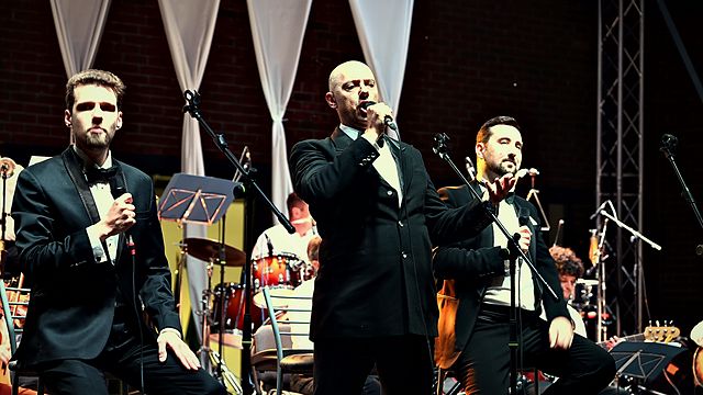 Pogled na pozornicu – koncert u Čepinu, 30. 5. 2026.